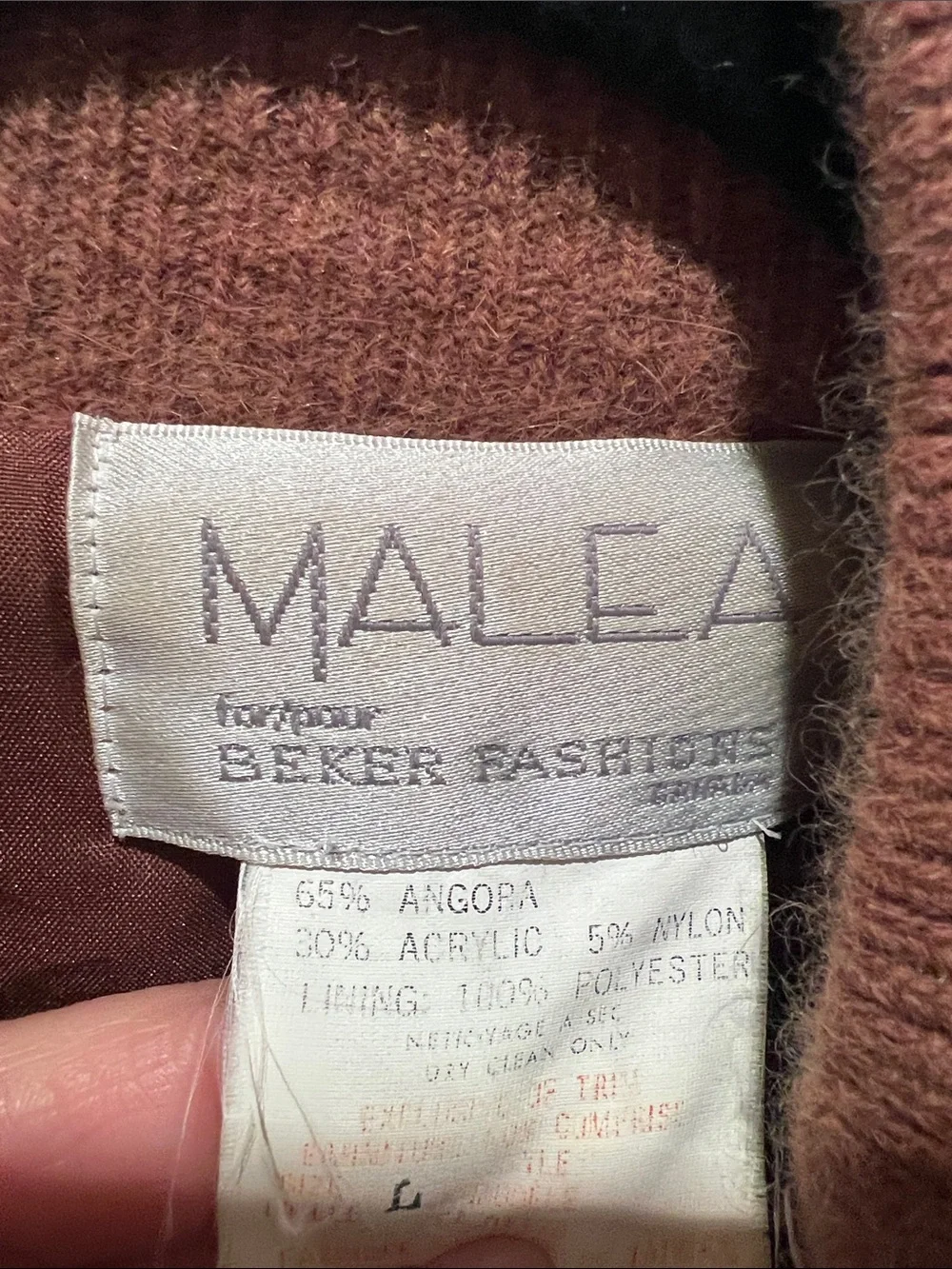 Vintage-Women's Knit & Lined Cardigan Sweater - Tan & Charcoal 65% Angora - Picture 3 of 12